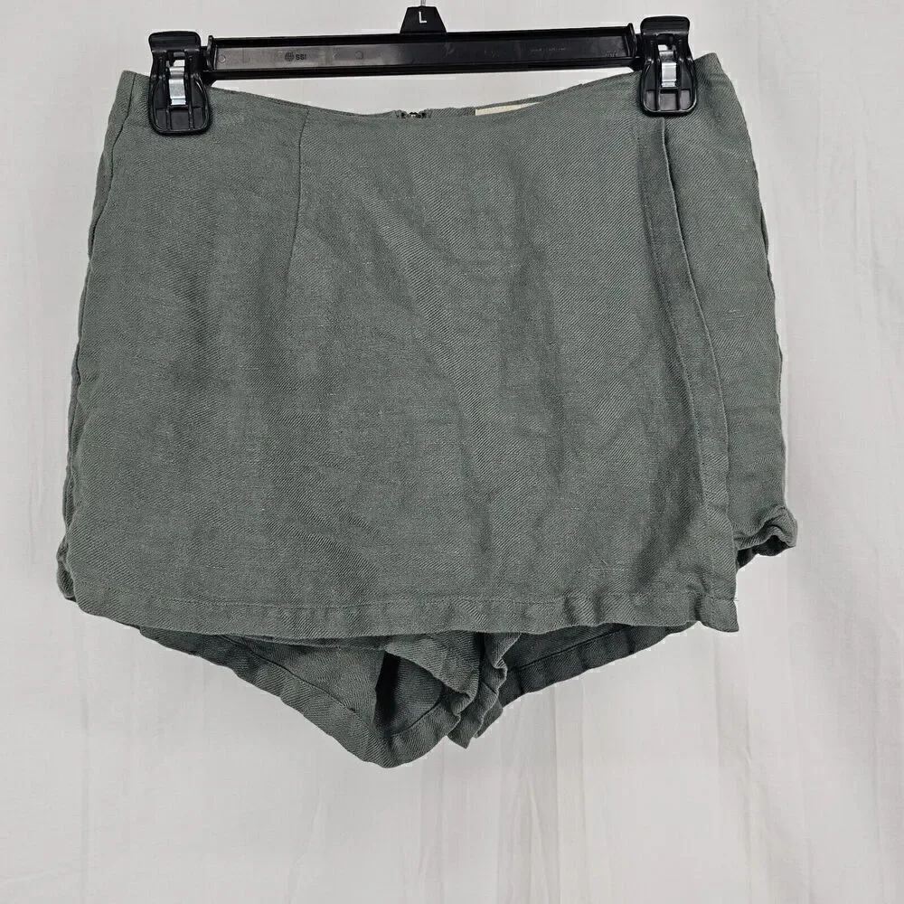 Chaser Asymmetrical Wrap Skort in Green Size XS Linen